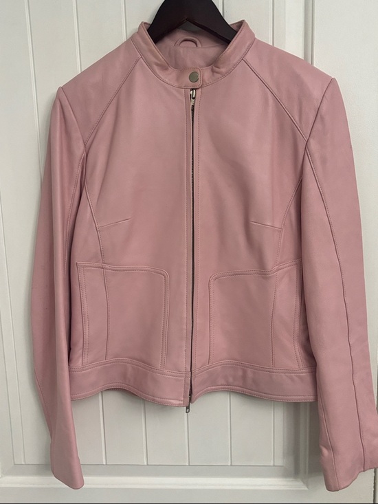 Danier Jackets & Blazers - DANIER Pink Leather Jacket